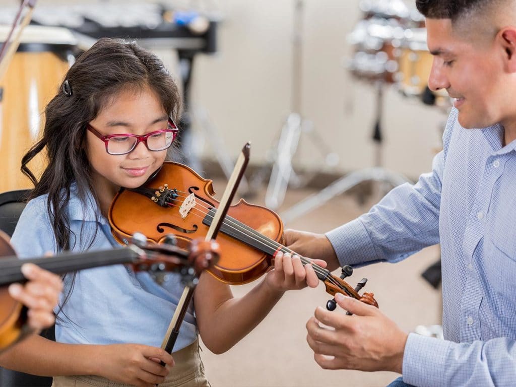 music-education-girl-playing-violin-1024×768